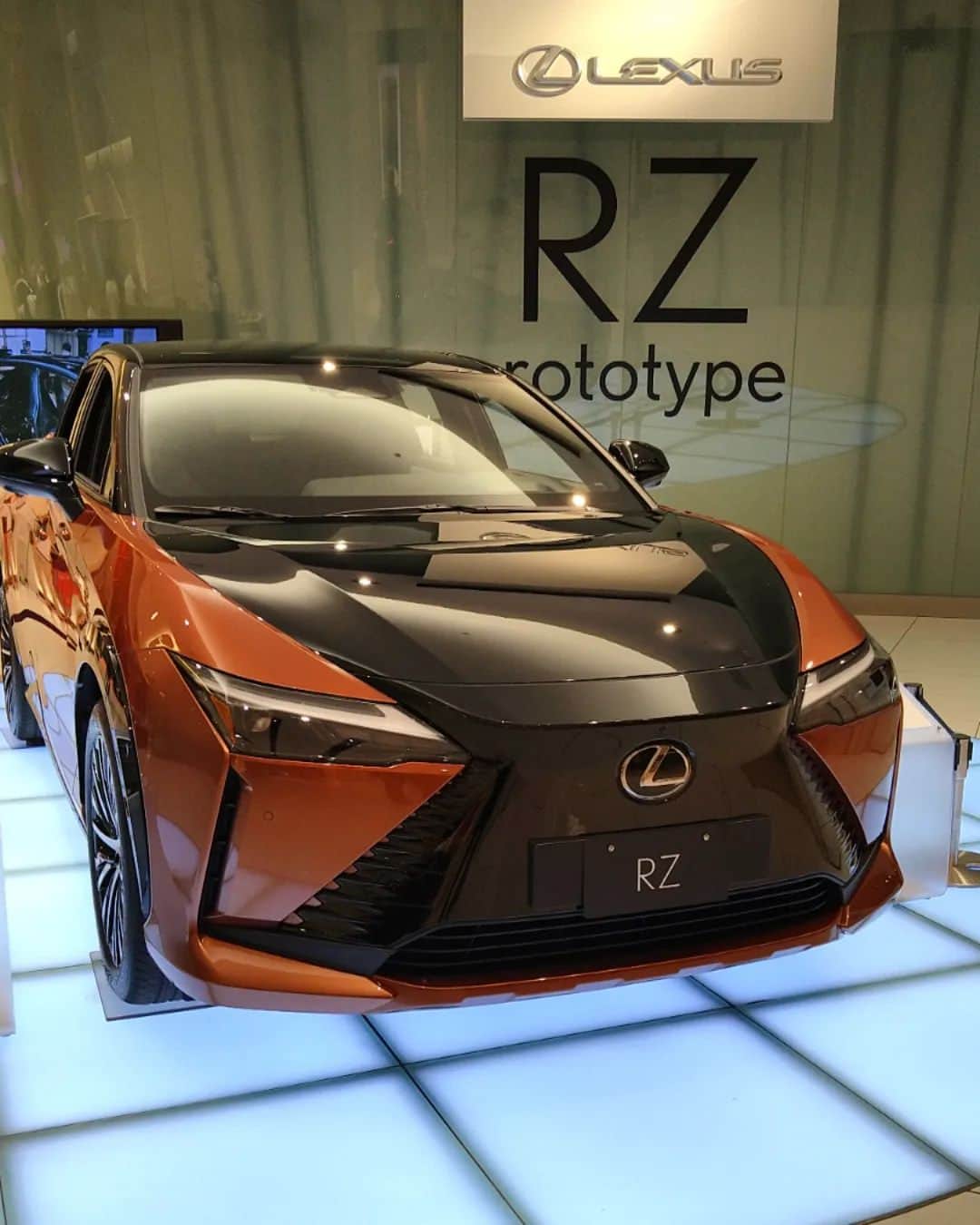 女子アナのインスタグラム：「#レクサス #レクサスrz #Lexus #lexusrz #トヨタ #toyota #車  #car」