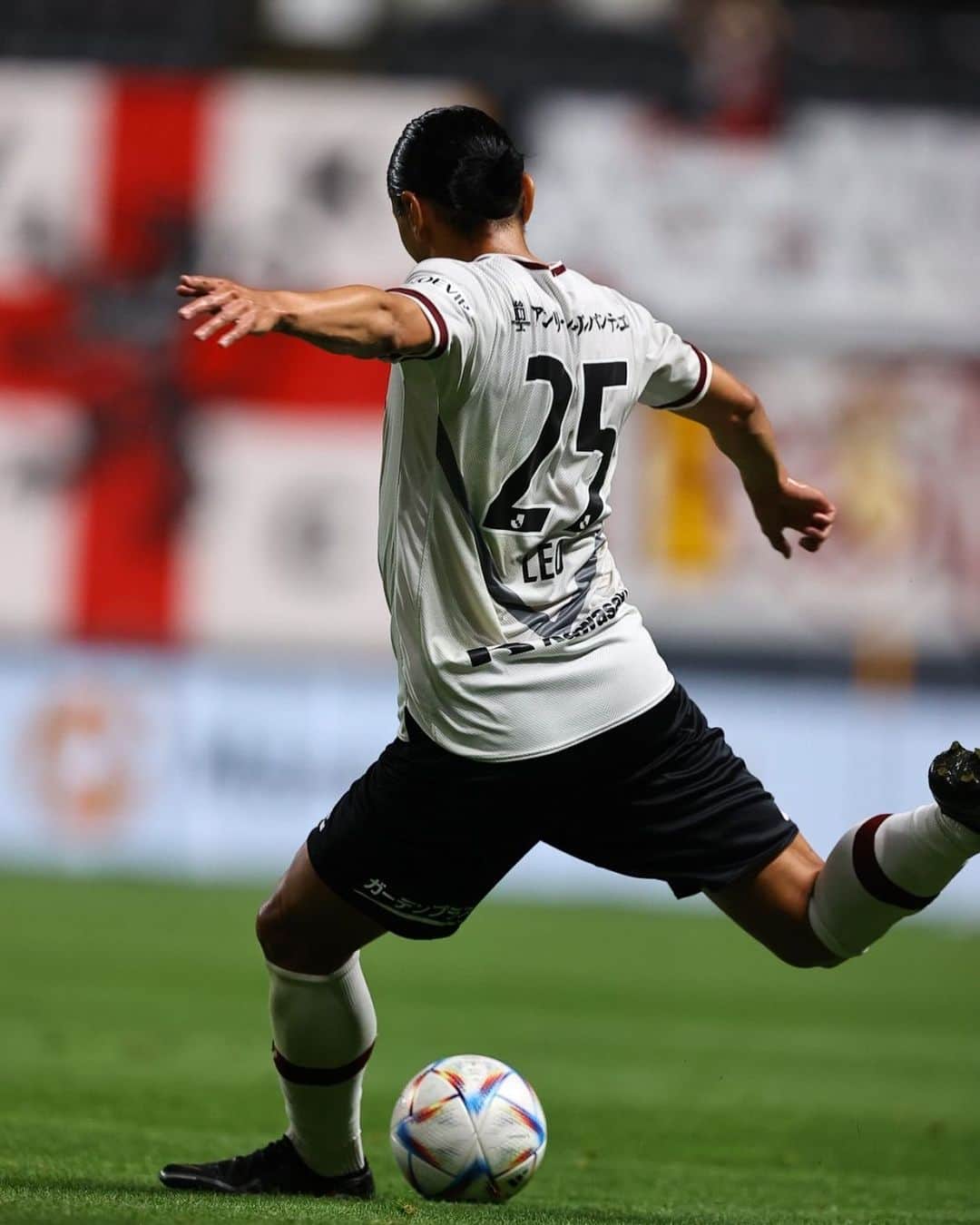 大崎玲央のインスタグラム：「+3 #ヴィッセル神戸 #visselkobe」