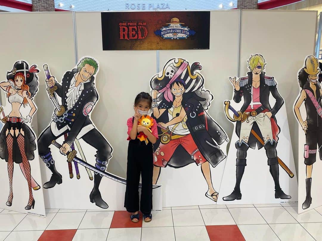 石津大介さんのインスタグラム写真 - (石津大介Instagram)「岐阜にてワンピースに染まりました☠️❤️  岐阜はほんとに、暑くて溶けそう……⎝｡⌓°⎞  #fc岐阜 #石津大介 #愛娘 #ワンピース#夏休み#思い出#暑い夏」8月13日 16時19分 - aina.2632
