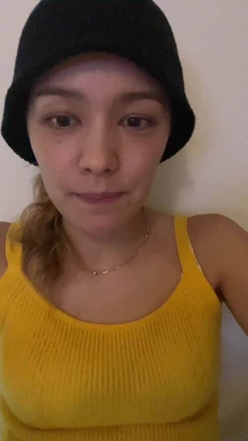 ステファニーのインスタグラム：「明日8/14のフリマについて♡ (少し雑談)」