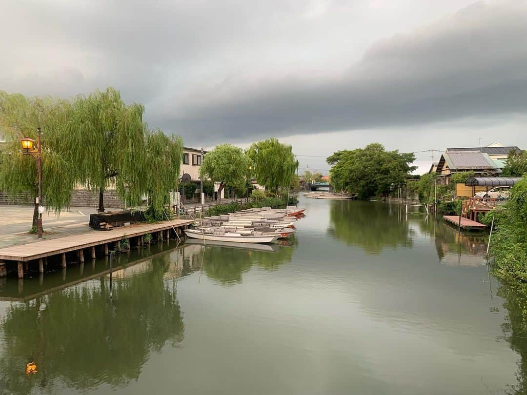 美川愛実のインスタグラム：「私の出身地、柳川市の風景。久々に帰りました。 雰囲気ある街です。  #柳川市  #川下り」