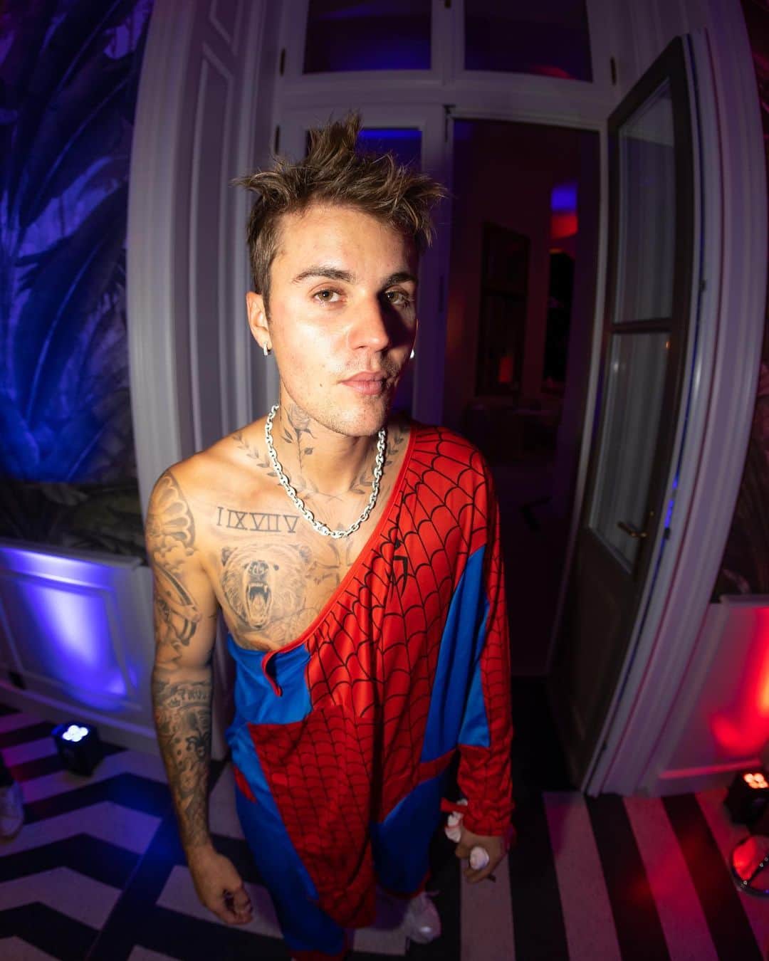 ジャスティン・ビーバーのインスタグラム：「📷: @rorykramer」