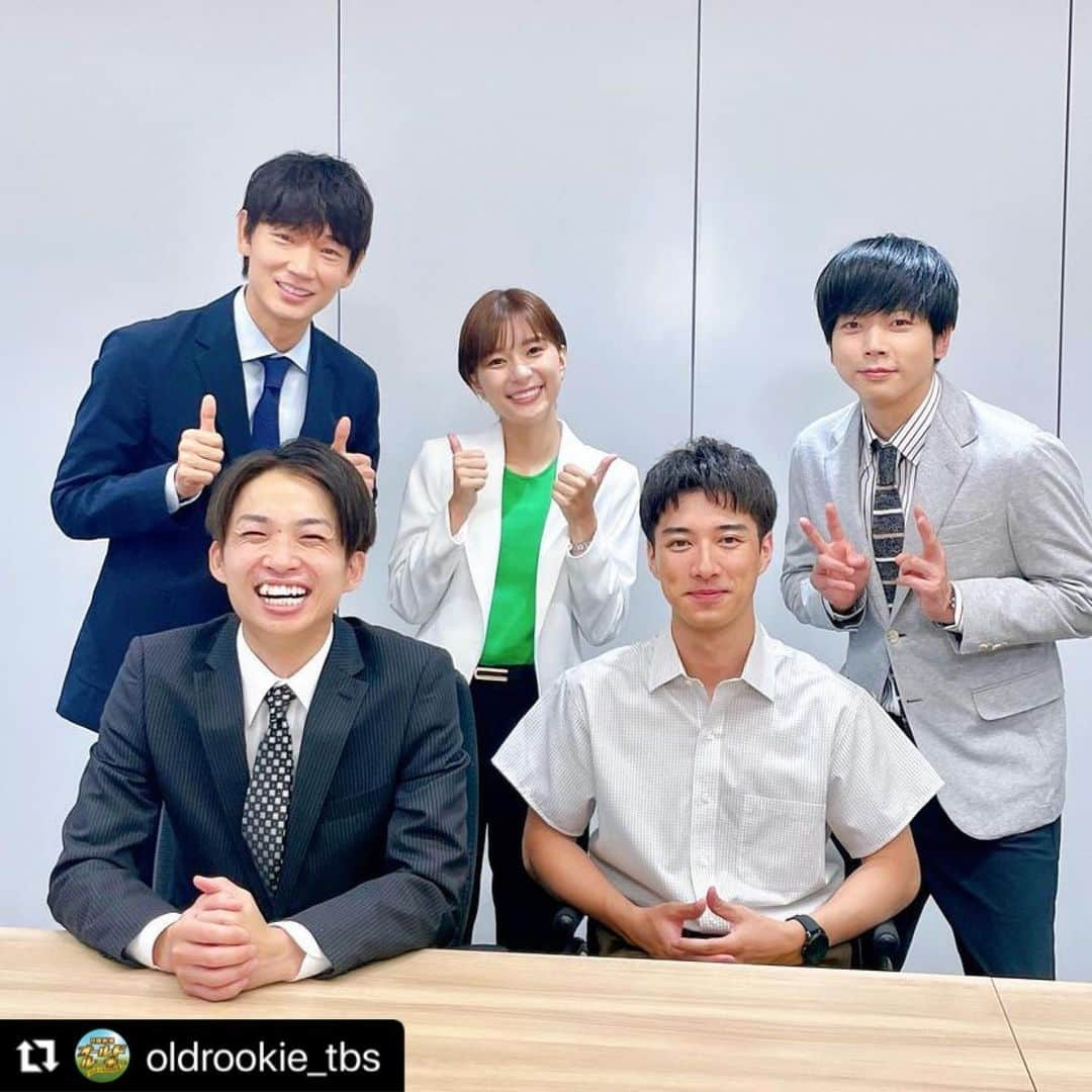 福山翔大さんのインスタグラム写真 - (福山翔大Instagram)「・  放送が近づいてきています。 内心、少し緊張。 台本を読んだ瞬間 この役は誰にも渡したくないと 演じ抜きたいと、心から思いました。 明日、16時から放送の 『1話から6話SPダイジェスト！ &7話見どころを大紹介! 』番組からの流れで ぜひ本編、第7話。宜しくお願いします！  #オールドルーキー #TBS  #Repost @oldrookie_tbs with @use.repost ・・・ 明日は第⑦話の放送です🎾🧑🏻‍🦽  放送に先駆けて明日16時〜  #オールドルーキー  1話から6話SPダイジェスト！ &7話見どころを大紹介!  インタビュー&メイキング映像も❣️ ✳︎一部地域を除きます✳︎  ⑦話がより楽しめます！   お楽しみに🎾🧑🏻‍🦽  ／  ✨明日9時放送 ꉂ📣 　 #オールドルーキー 第⑦話✨ ＼」8月13日 21時32分 - shodai_fukuyama.official