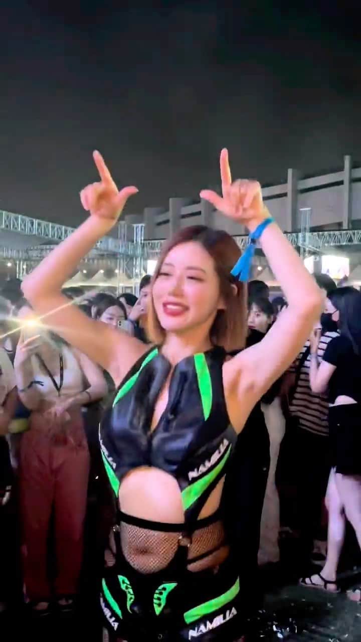 Dj Sodaのインスタグラム：「#월디페 나랑 같이 놀래??💚💚」