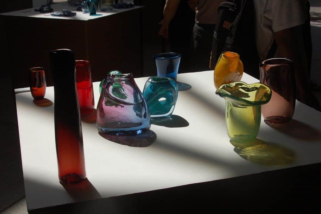 レイモンド愛華のインスタグラム：「#hotwork  #glass  #artwork」