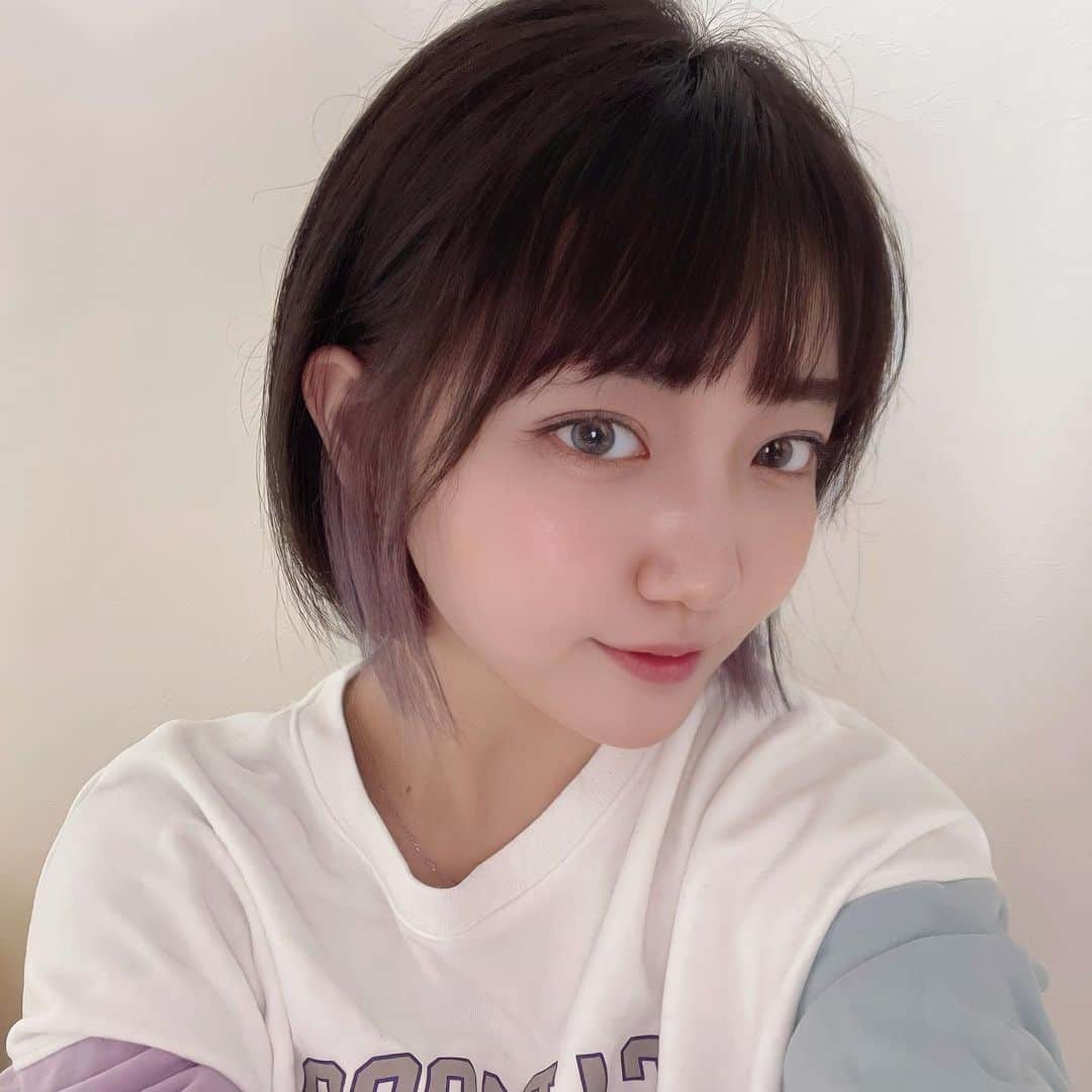 東美希さんのインスタグラム写真 - (東美希Instagram)「lavender×bob💇‍♀️✨ . . . #インナーカラーボブ  #顎ラインボブ #インナーボブ  #unami #表参道　#ラベンダーカラー #韓国ヘア #ヨジャドルカラー」8月14日 11時35分 - amisar11