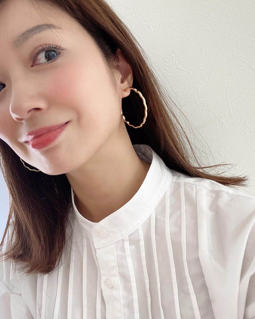 奥田順子さんのインスタグラム写真 - (奥田順子Instagram)「フープピアス♡♡♡ #フープピアス#ゴールドジュエリー#HIAND#aurajewelry」8月14日 12時39分 - okuda_junko