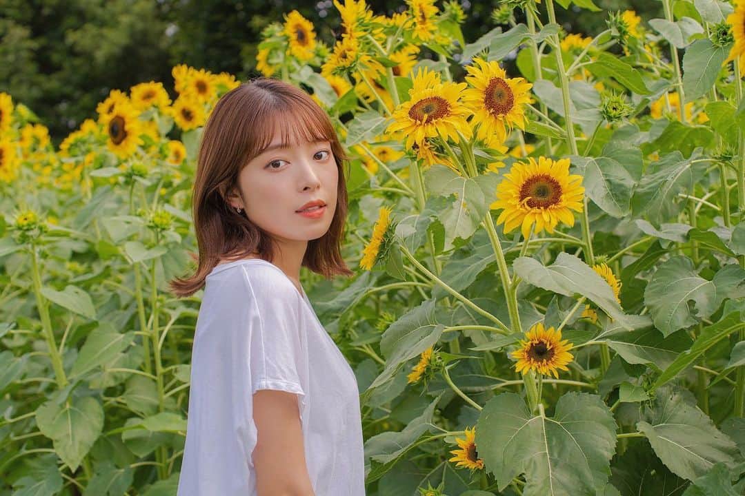 寺田安裕香のインスタグラム：「🌻 #蚊に刺されを探せ」