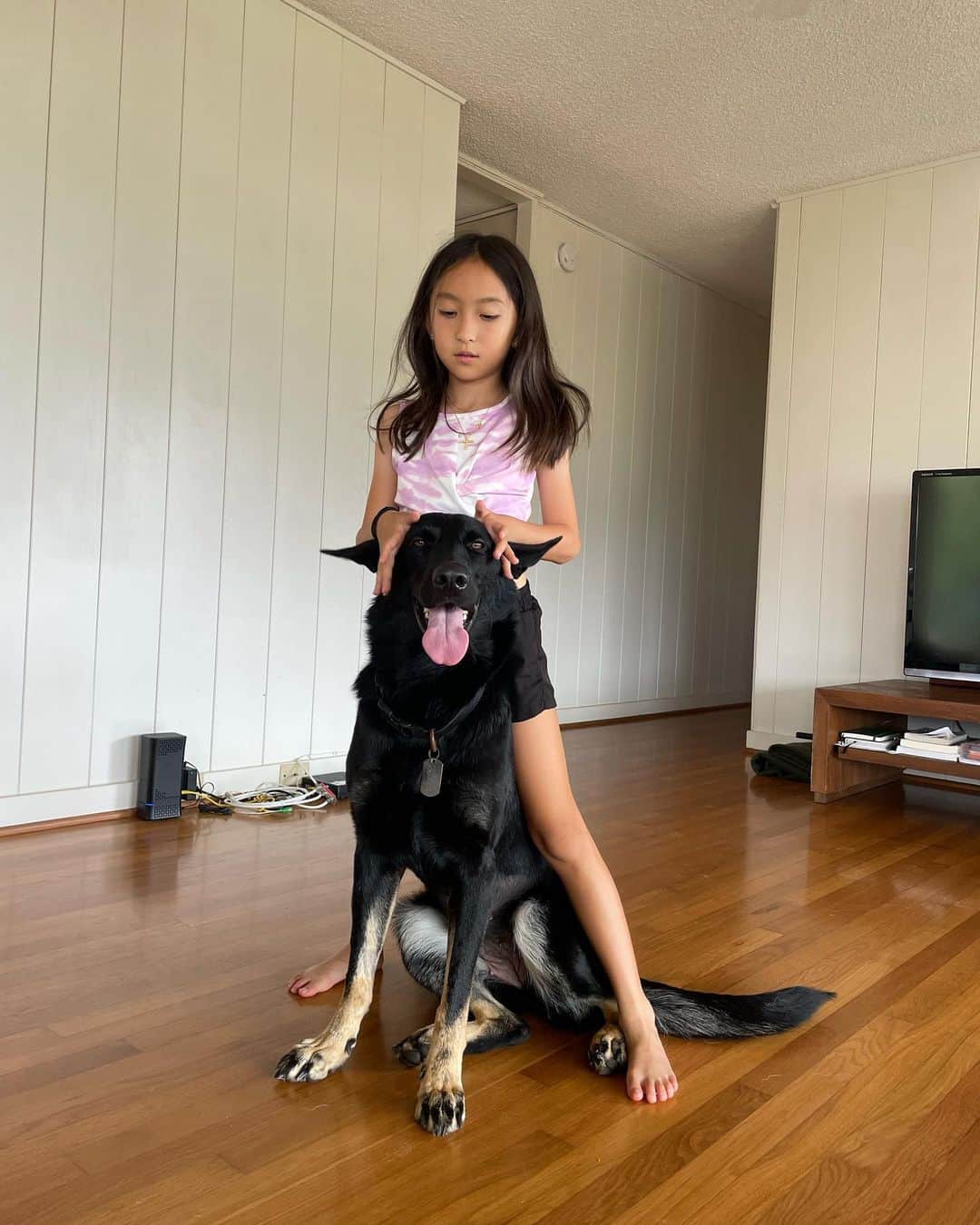 長谷川潤のインスタグラム：「引っ越しの準備が始まります🤪 Preparing for the move!」