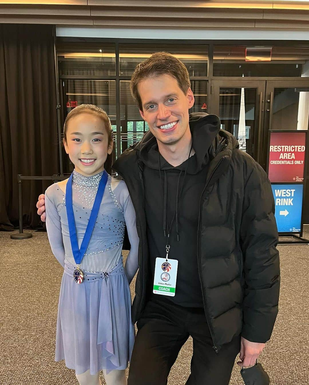 ヴィクトール・ファイファーさんのインスタグラム写真 - (ヴィクトール・ファイファーInstagram)「Congrats to the skaters! Philly Summer Competition and Cranberry Cup were a success. Also big congratulations to everyone who competed. There are some skaters who aren’t in the pictures, but I’m impressed with everyone’s efforts and performances. It was also nice get the support from some former students from Delaware. Thanks everyone!」8月15日 6時50分 - viktor_pfeifer