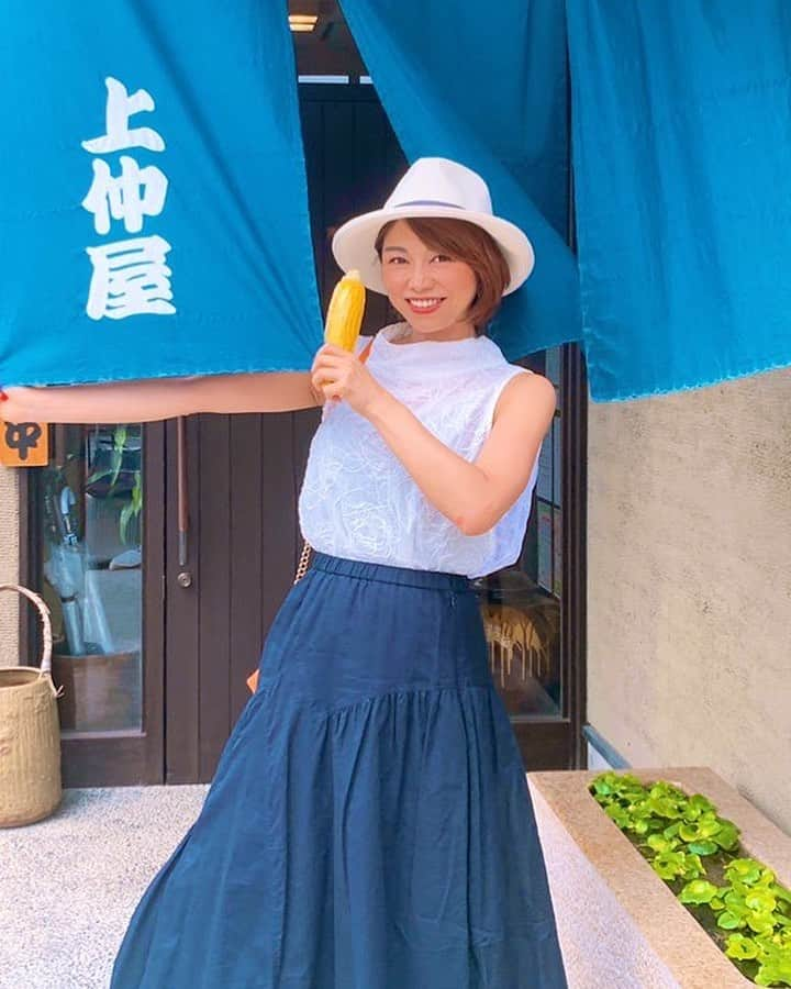 小林アナさんのインスタグラム写真 - (小林アナInstagram)「上仲屋さん 茹でとうもろこしも🌽レジ横で 売られてました✨　　  ※衣装提供 娘聖子の生活を豊かに 佐久　高級ブティック J-HOUSE  #佐久市 #上仲屋 #JHOUSE #まほろば佐久ふるさと観光大使」8月15日 13時52分 - genkobiribiri