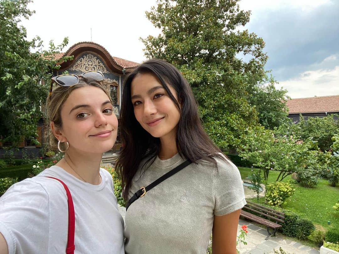 Francesca Realeのインスタグラム：「Plovdiv, we love you 💌even though our car ran out of battery on the way home.」