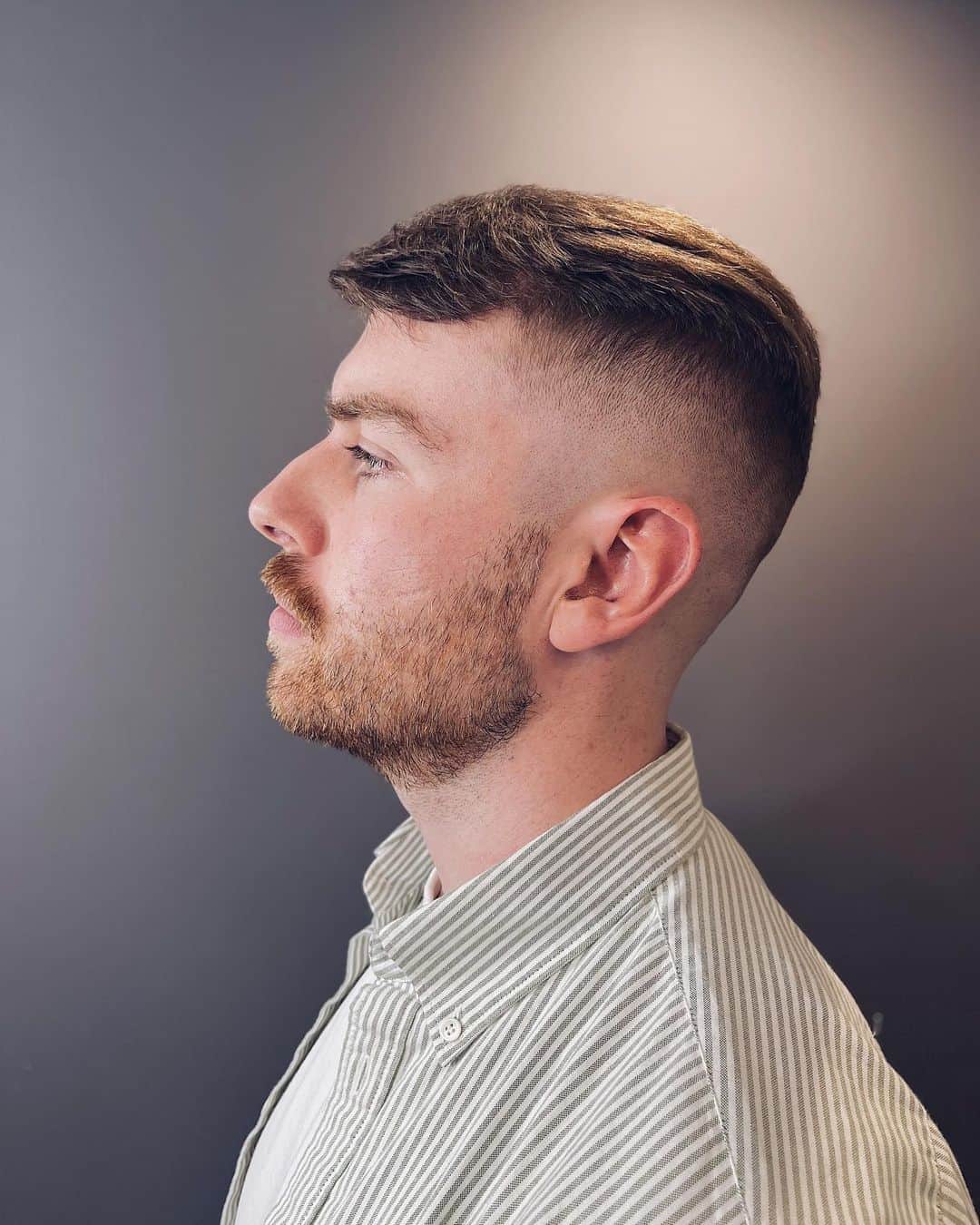 disneydescendantsのインスタグラム：「Skin fade for Mathias, I’ve got plenty of room to get you in for a cut this week so get your slot booked via DMs or the link in my bio! 🤟🏼✂️  #andis #fadehaircut #sharpfade #barberconnect #barbers #barbersinctv #barbershop #barberlifestyle #barbershopconnect #barberlife #barberpost #thebarberpost #fadegame #sharpfade #skinfade #barberworld #barberlove #showcasebarbers #barbergame #barbers」