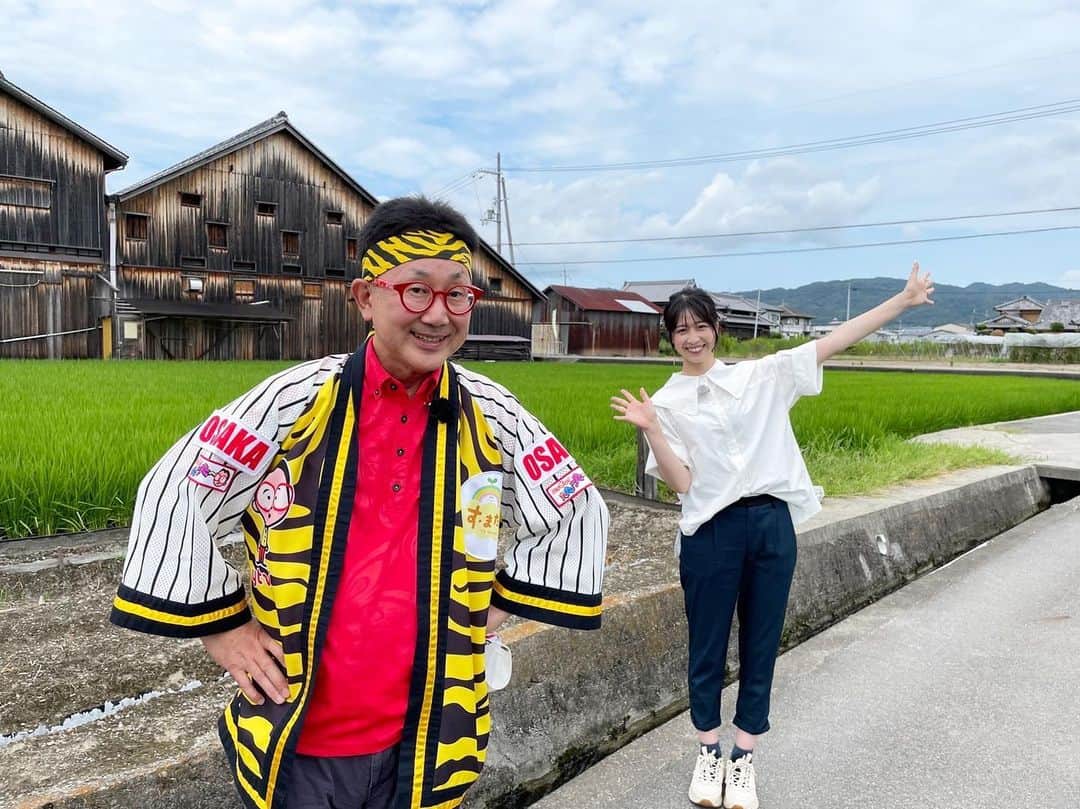 虎谷温子のインスタグラム：「大変ご無沙汰しております！ コロナ療養から復帰後、すぐに夏休みをいただいておりまして💦 明日からまた仕事に復帰させていただきます。 お休みをいただく前に森さんと行ったロケの様子は明日OA予定です！ くじ引きで決めた関西のどこかに伺う、あのロケです。笑 さて今回は、どこでしょう？？  明日は森さんご出演日です🍜 よろしくお願い致します😊 #すまたん」