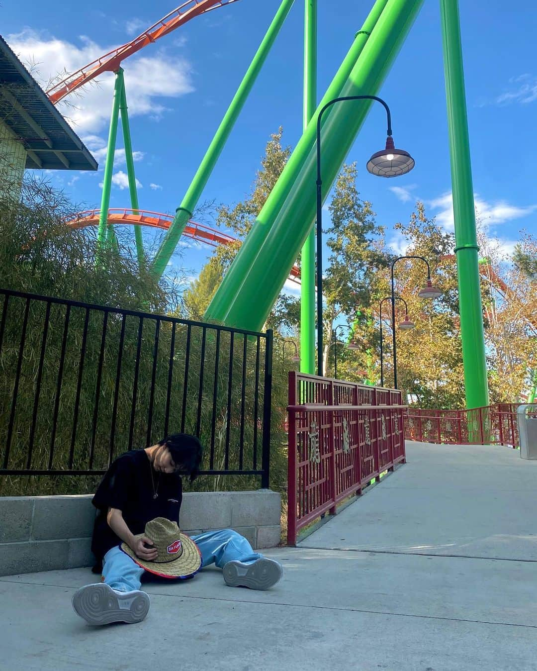 ジョンハンさんのインスタグラム写真 - (ジョンハンInstagram)「Six Flags☀️」8月17日 12時01分 - jeonghaniyoo_n