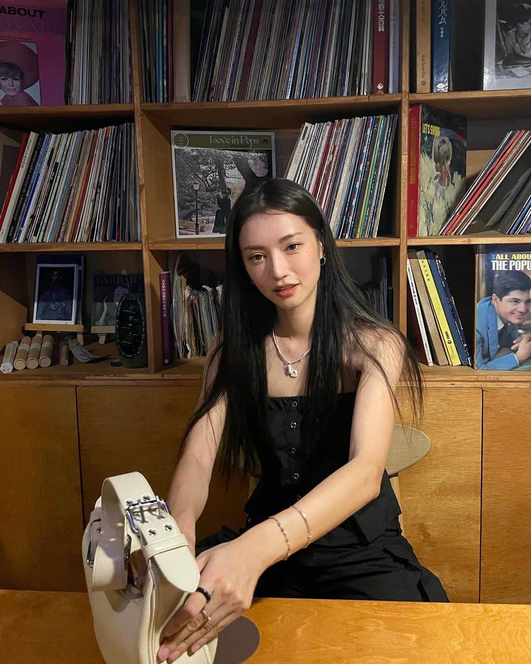 パク・ソラのインスタグラム：「휴가당당당✌️」