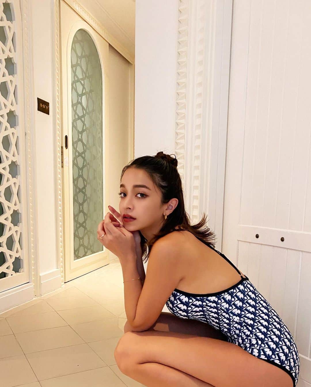 CARINA（日向カリーナ）のインスタグラム：「焼けました🌞 (楽しんだ証)🐥」