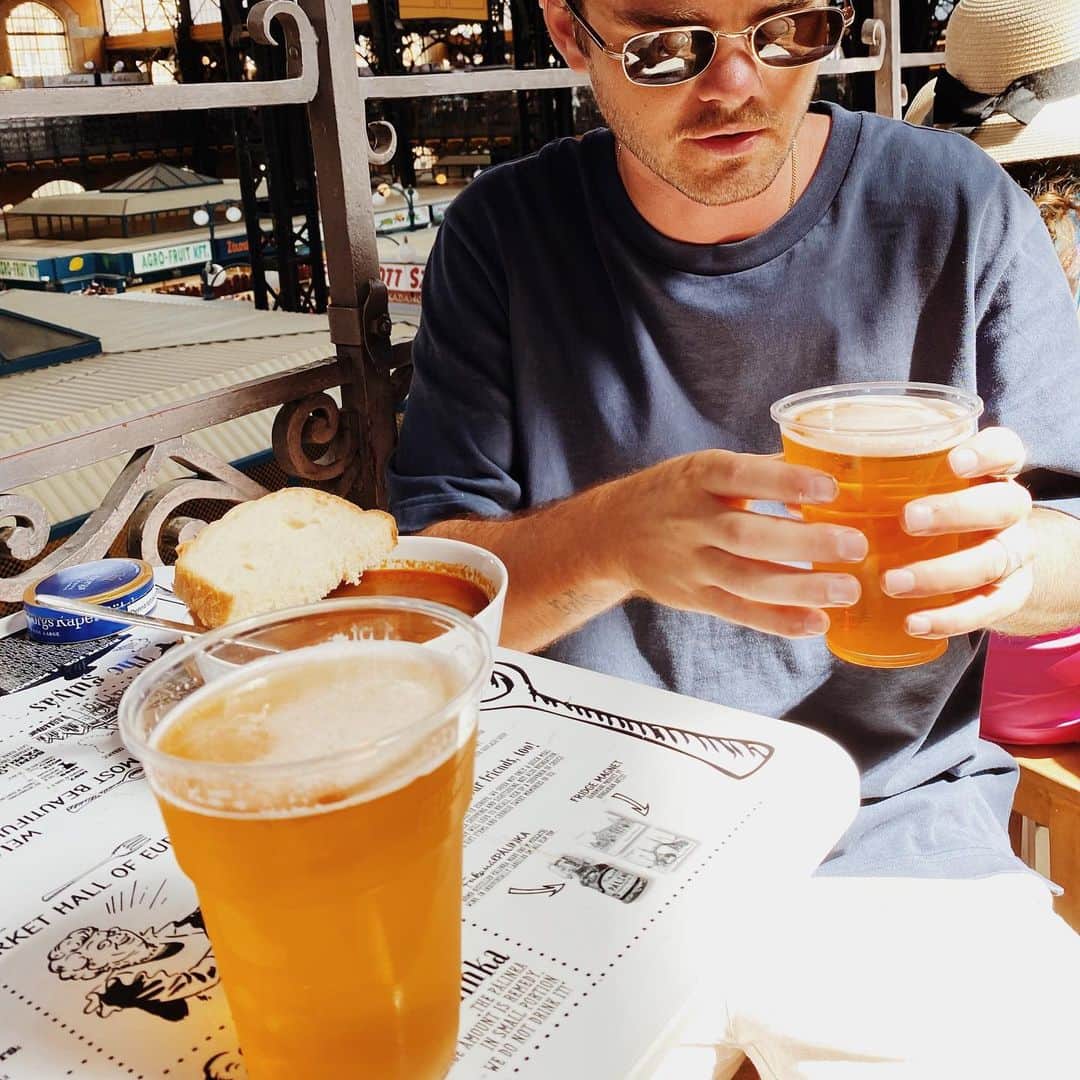 コンラッドさんのインスタグラム写真 - (コンラッドInstagram)「Myz i Budapest❤️🍻」8月17日 23時10分 - konradannerud