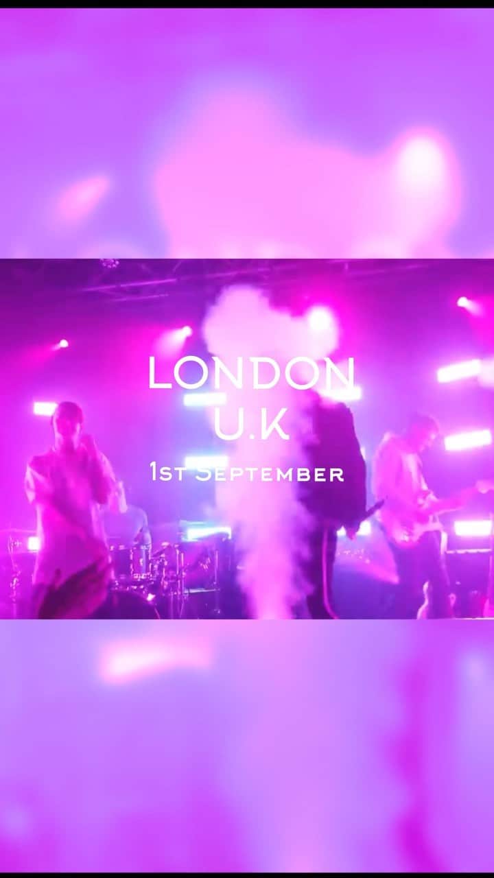 Bars and Melodyのインスタグラム：「Who’s ready for tour!!! London/Berlin & Sheffield just round the corner let’s go!」