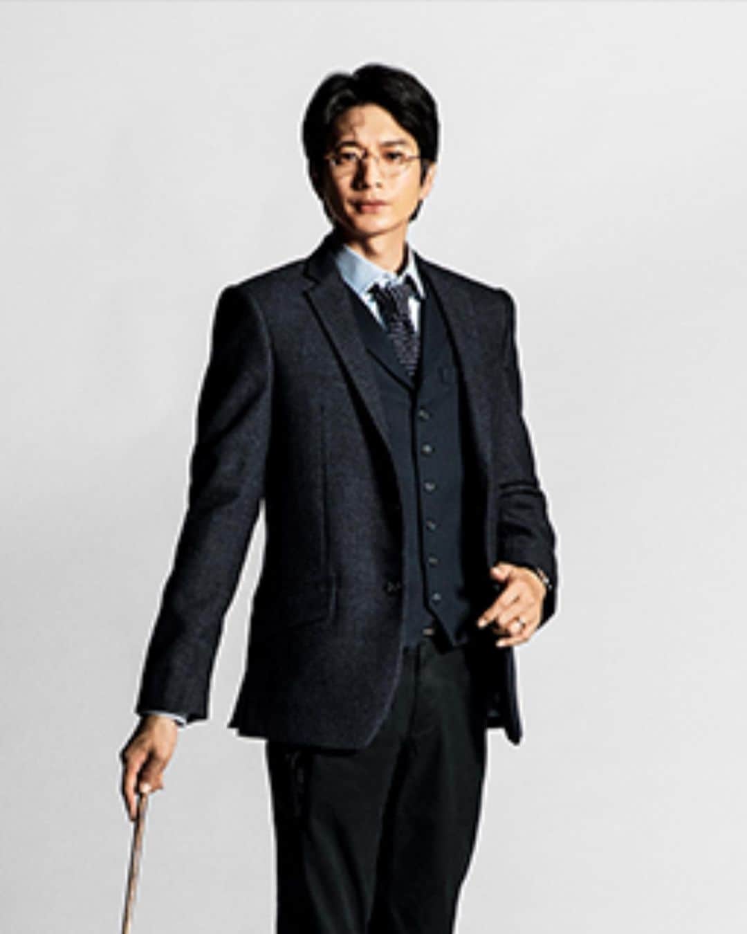 のインスタグラム：「本日8月18日(木)12:15〜赤坂ACTシアターにて舞台 「ハリー・ポッターと呪いの子」で向井理さん 中別府葵さんが初日を迎えます。 向井ハリー 中別府ハーマイオニー 楽しみです🎵  @hpstagetokyo  #赤坂actシアター  #向井理　さん #中別府葵 さん @nakabeppuaoi #舞台ハリポタ #ハリーポッターと呪いの子」