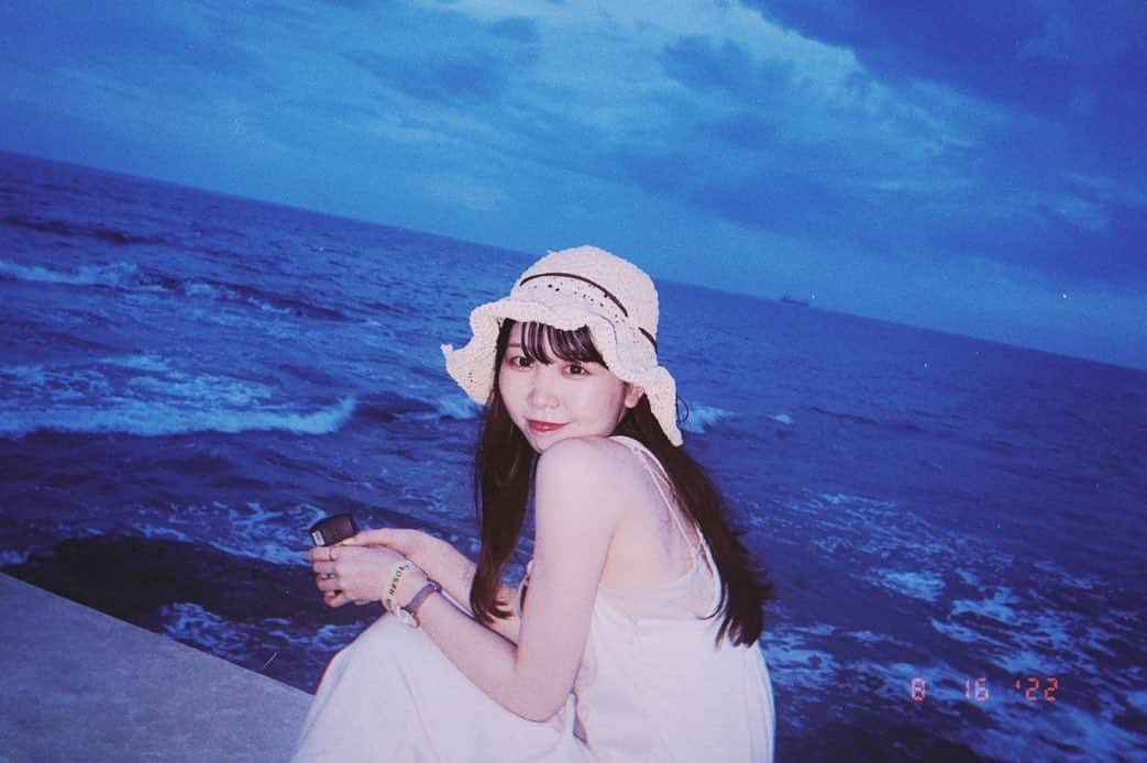 福沢杏純さんのインスタグラム写真 - (福沢杏純Instagram)「・ 青だけが続いてく~🌊 ・ ・ ・」8月18日 17時34分 - asumi_idolclass