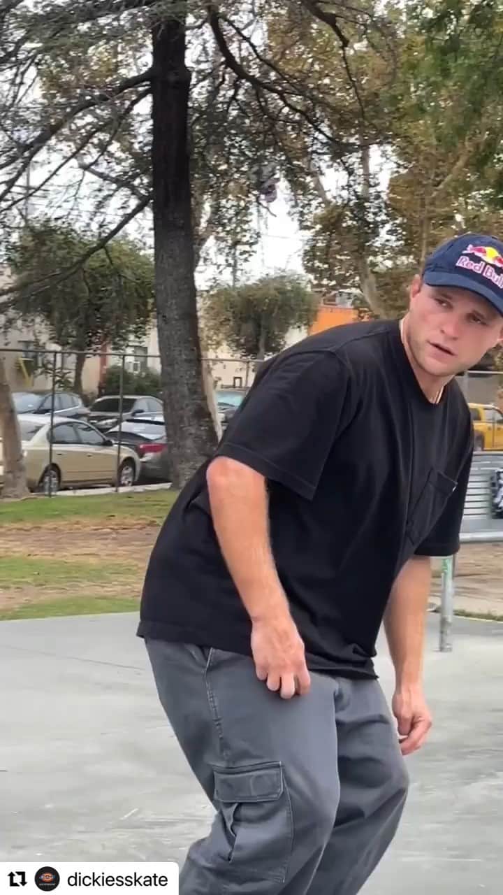 のインスタグラム：「Best trick in today:skateboard💛  @dickiesskate @dickies_jp @jamie_foy  #DickiesSkate #Skate #スケボー #スケーター」