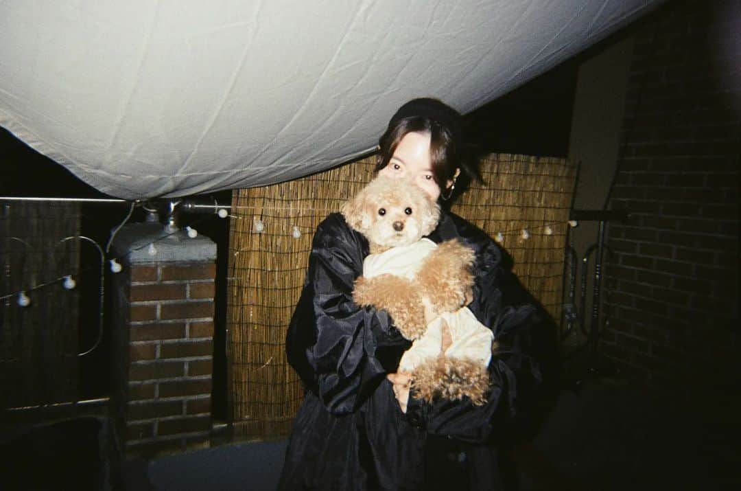 ハ・スンリのインスタグラム：「나만 없지..🐕🐈‍⬛」