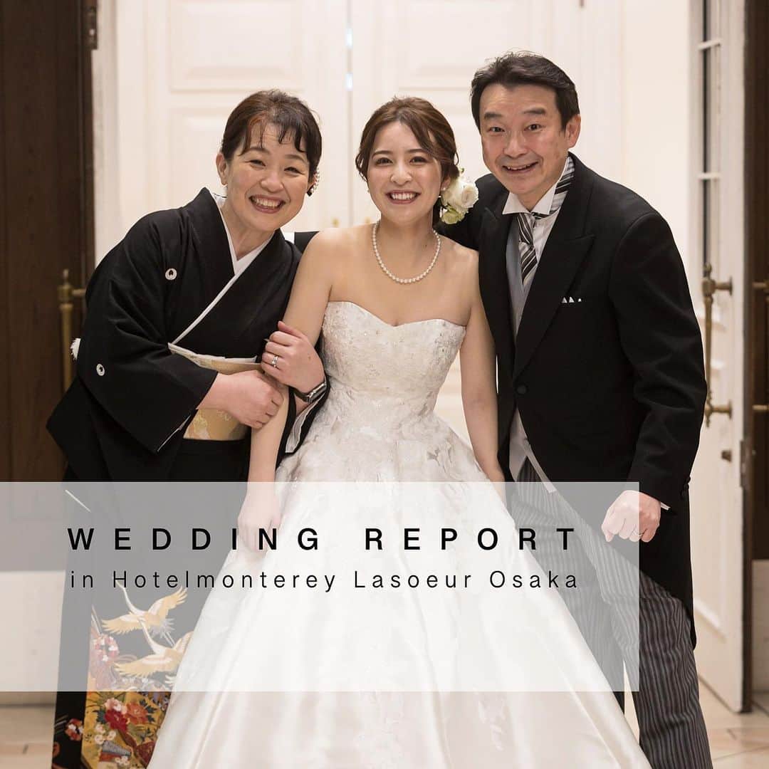 ホテルモントレ ラ・スール大阪ウエディングのインスタグラム：「.  - WEDDING REPORT -  ご家族を大切に思い、 そしてご家族から愛されているお二人。  当日のお写真もご家族とのものが沢山✨  キャンプが趣味ということでウェルカムスペースも お二人の色に染め上げてくださいました🏕♡  そのほかにもダンス披露や、植樹の儀など こだわりがギュッと詰まった素敵なパーティーでした！  Yさん、Kさん末長くお幸せに✨  ブライダルフェアご予約はこちらから⬇︎ @lasoeurosaka_wedding  #ホテルモントレラスール大阪 #ウェディングレポ  #チャペル #結婚式装飾 #ウェルカムスペース  #フラワーアレンジメント #ブライダルフラワー  #大阪 #梅田 #関西花嫁 #大阪花嫁 #結婚式場見学 #式場探し  #関西結婚式場 #大阪結婚式場 #2022春婚 #2022秋婚 #2022冬婚 #2023春婚  #モントレ花嫁 #ラスール花嫁 #プレ花嫁 #プレ花嫁準備 #大阪結婚式場 #結婚式準備  #ブライダルフェア #hotelmonterey  #weddingphotography  #weddingphoto」