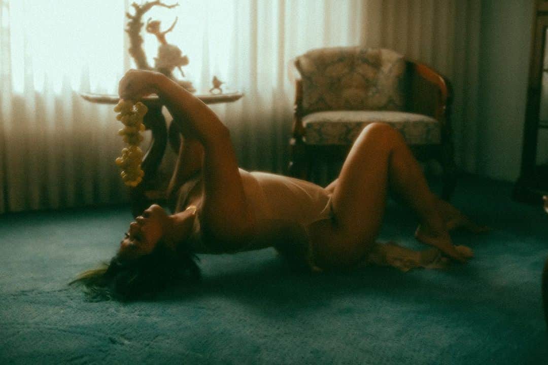 のインスタグラム：「Feast  📸 by @alexandrakacha」