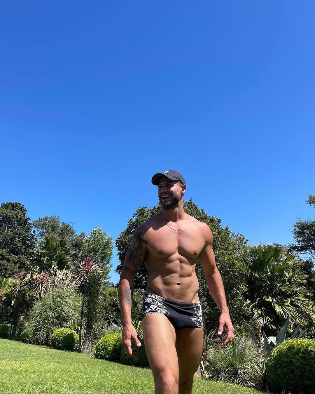 Jonas Sulzbachのインスタグラム：「Naquela vibe boa 🤙🏼 @vilagale」