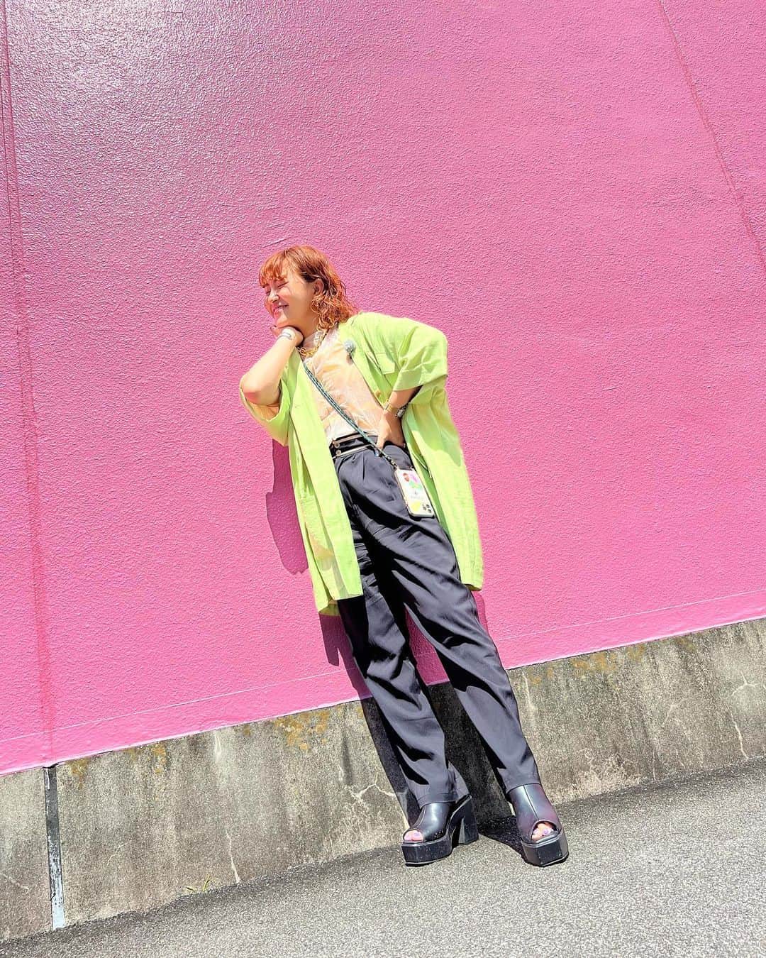 村上佳菜子のインスタグラム：「. あれれ？LA？？？ いやいや、こちらは鳥羽水族館🐟🦭 . . . #鳥羽水族館 #三重県 #LA #paulsmith」