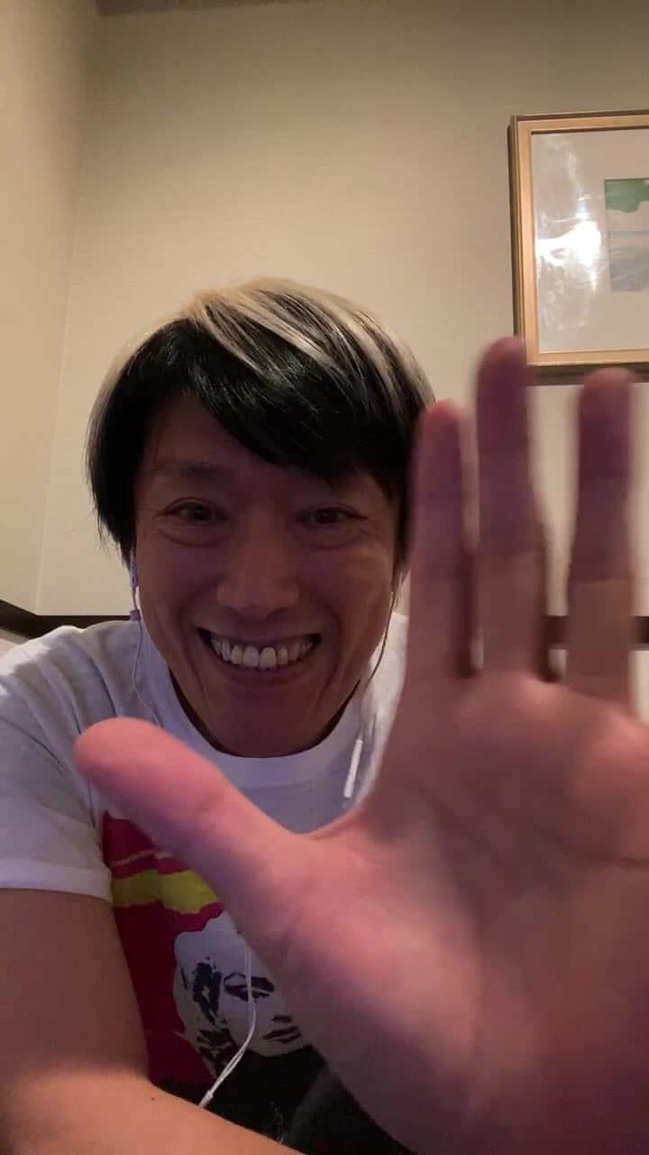 森純太のインスタグラム：「インスタライブ視聴&沢山のコメントありがとうございました。  アーカイブ数日間残します。  ・ ・  #森純太  #ソロ #junskywalkers  #ジュンスカ #インスタライブ  #ありがとう #gethappy」