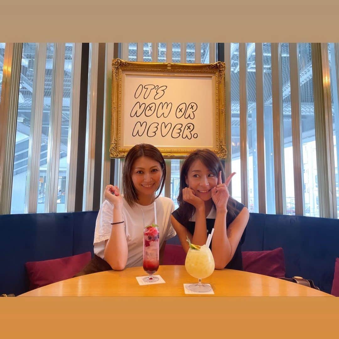 相川友希のインスタグラム：「かき氷にするかドリンクにするか🥰 夏らしい飲み物にしたよ！ @miyashitapark_  渋谷でサクッとお茶、ランチするときはココにしよっと♡ 渋谷で焼き肉食べるなら8929🤤 早く行かなきゃ！！」