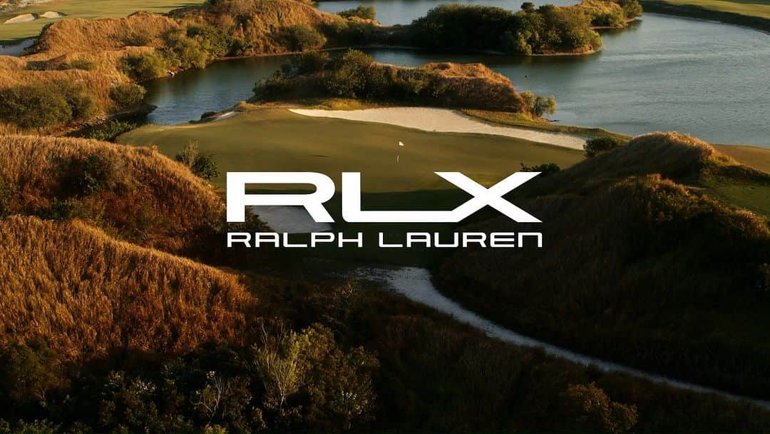 ビリー・ホースケルのインスタグラム：「Presenting the #RLX Fall 2022 collection. I love the functional luxury of this line. You can shop the new styles through the link in my bio.  #RLXGolf #PoloRalphLauren」