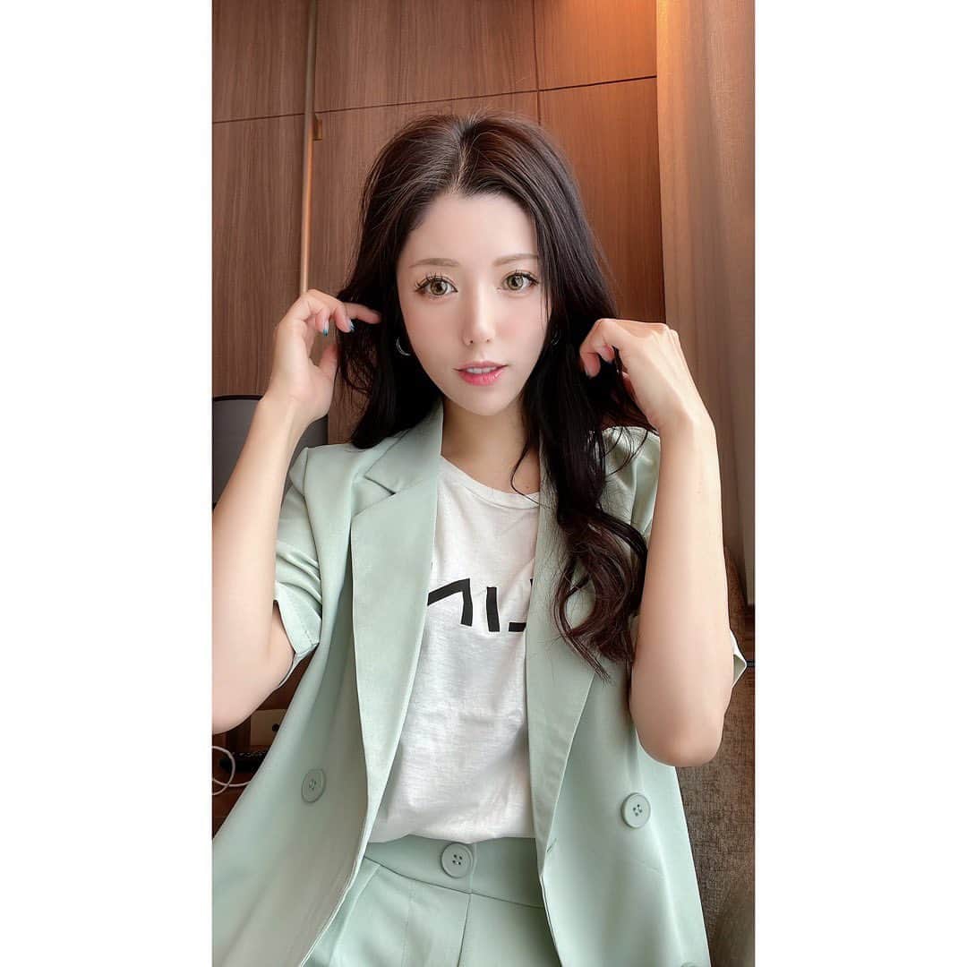 箕田 みなみのインスタグラム：「💚💚💚」