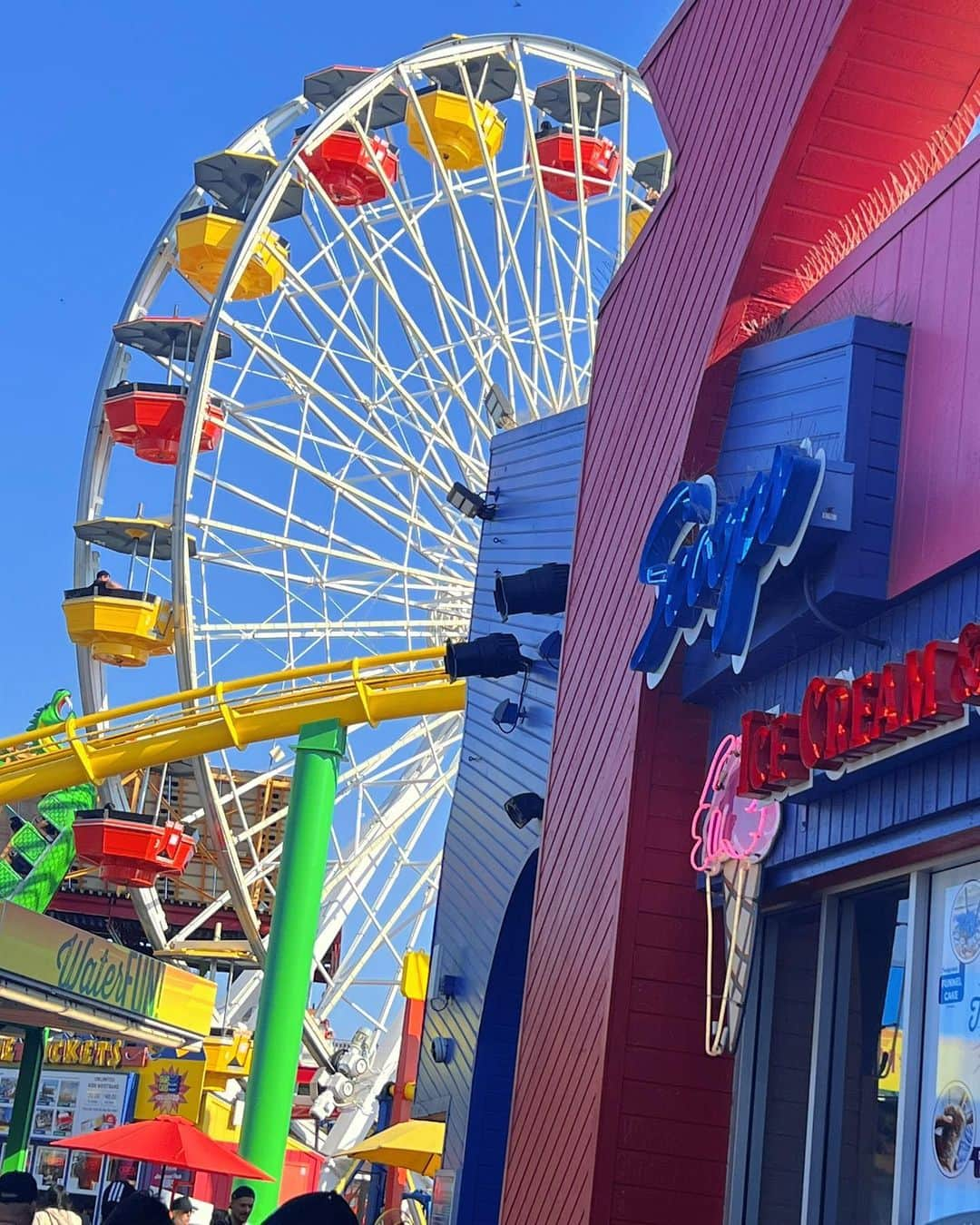 ルダさんのインスタグラム写真 - (ルダInstagram)「Santa monica🏝」8月20日 14時28分 - e_lludda