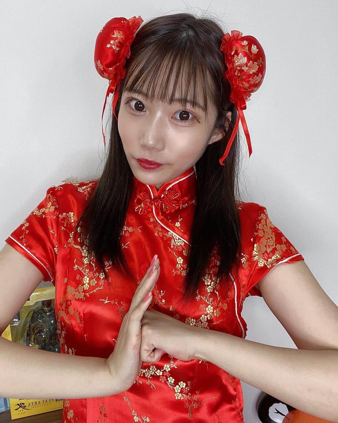 あーてぃんさんのインスタグラム写真 - (あーてぃんInstagram)「TikTokの撮影でチャイナ服きた！みんなチャイナ服すき？」8月20日 19時32分 - a_thin08