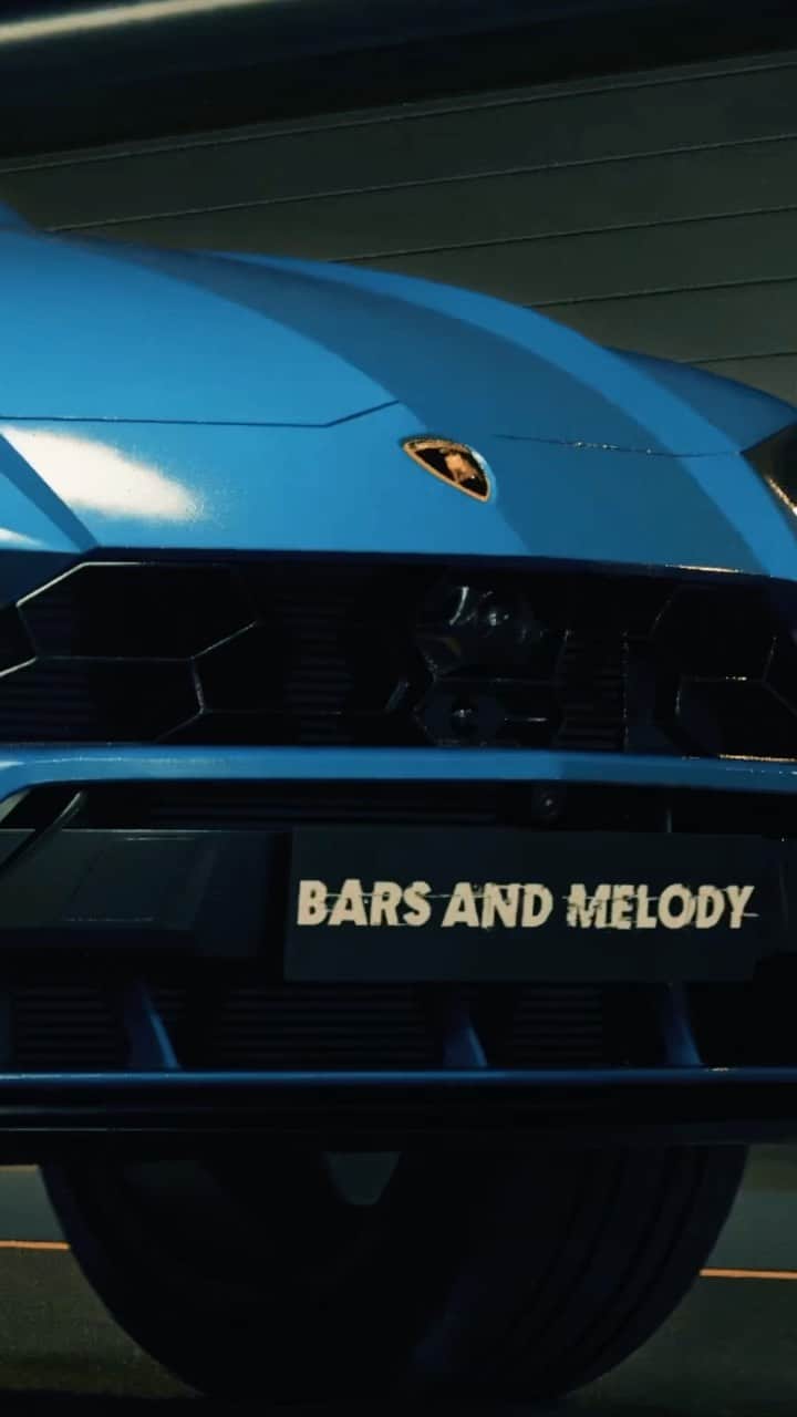 Bars and Melodyのインスタグラム：「Dumb out everywhere Friday」