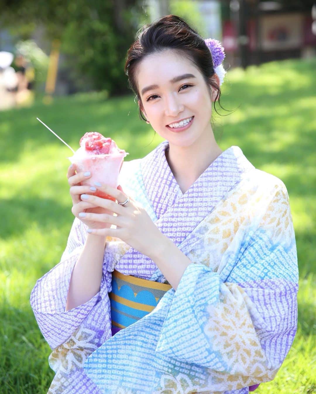 太田麻美のインスタグラム：「👘🍧  #yukata #japanese #yukatagirl #japanesegirl #yukatahair #浴衣 #浴衣ヘア #かき氷」