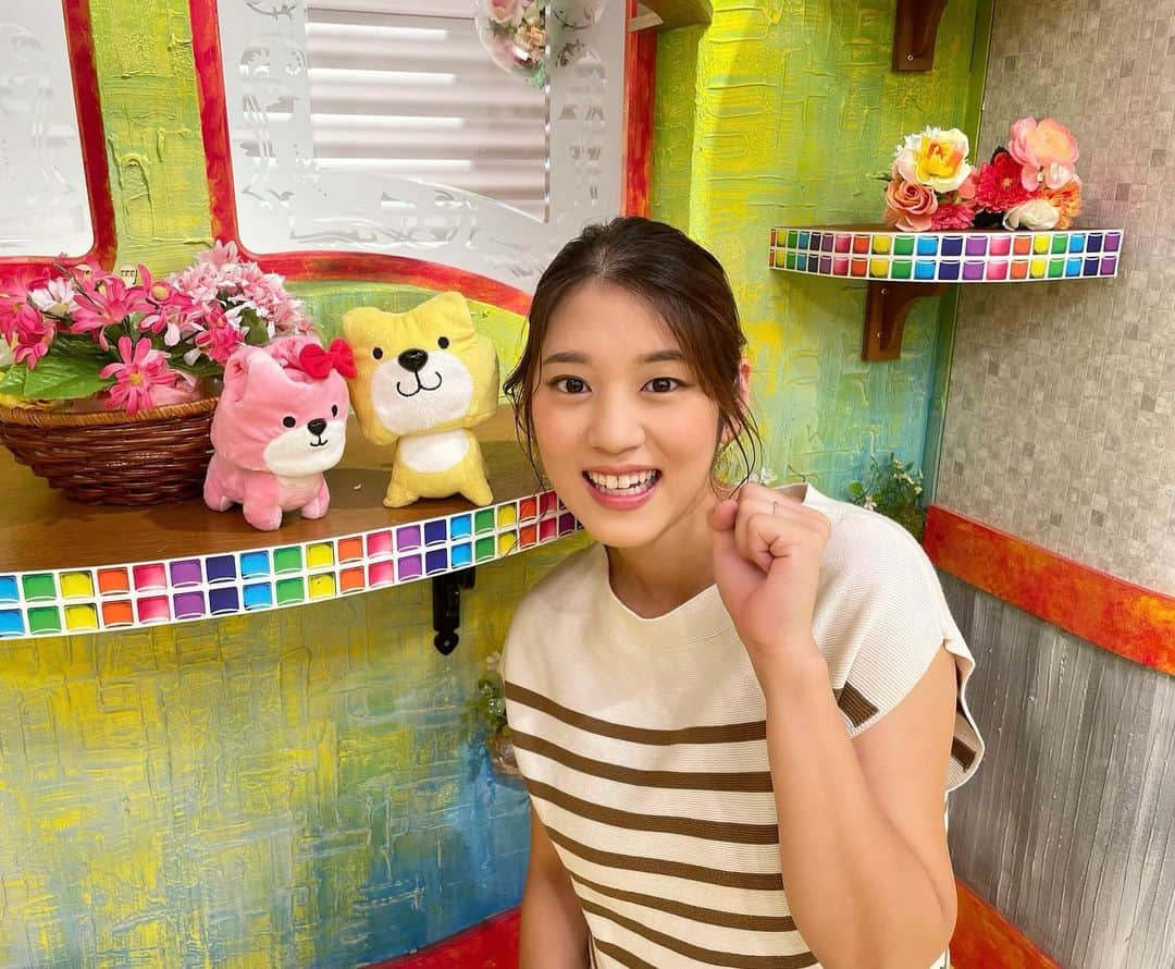 汾陽美樹のインスタグラム：「. 私事で恐縮ですが… 8月18日で29歳になりました🌻  ついに、20代ラスト！！ 写真フォルダを見返していたら 24歳の時に24歳のサザエさんと撮った 懐かしの写真が出てきました🤣🤍  あれからもう5年も経つなんて… 月日が経つのは早いなぁと感じました🍃 1日1日を大切にして 仕事も育児も思いっきり楽しみます🤗✨  これからもよろしくお願いします🧡  #長野放送 #アナウンサー #汾陽美樹 #8月生まれ #20代ラストイヤー」