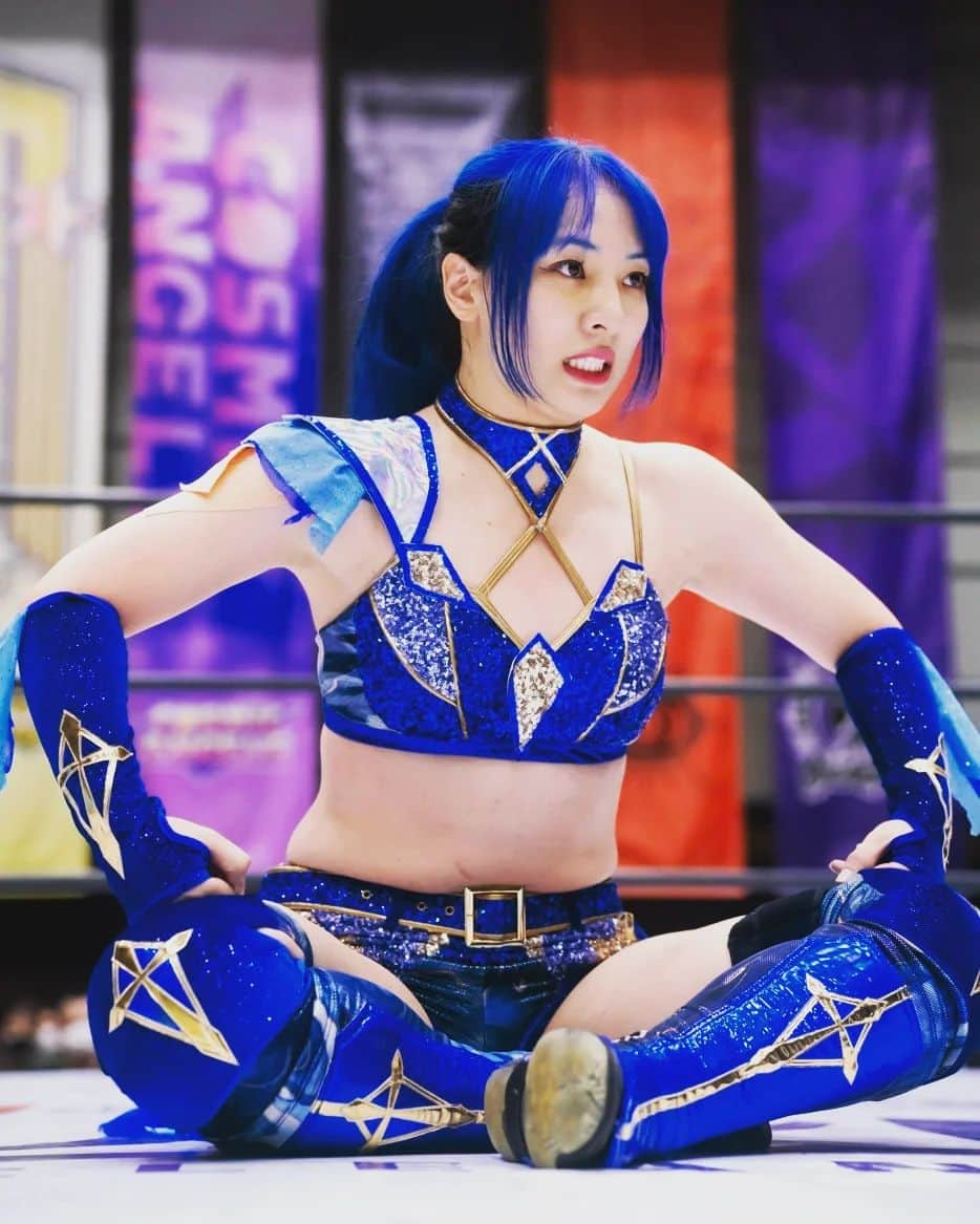 世羅りさのインスタグラム：「注）試合中です」