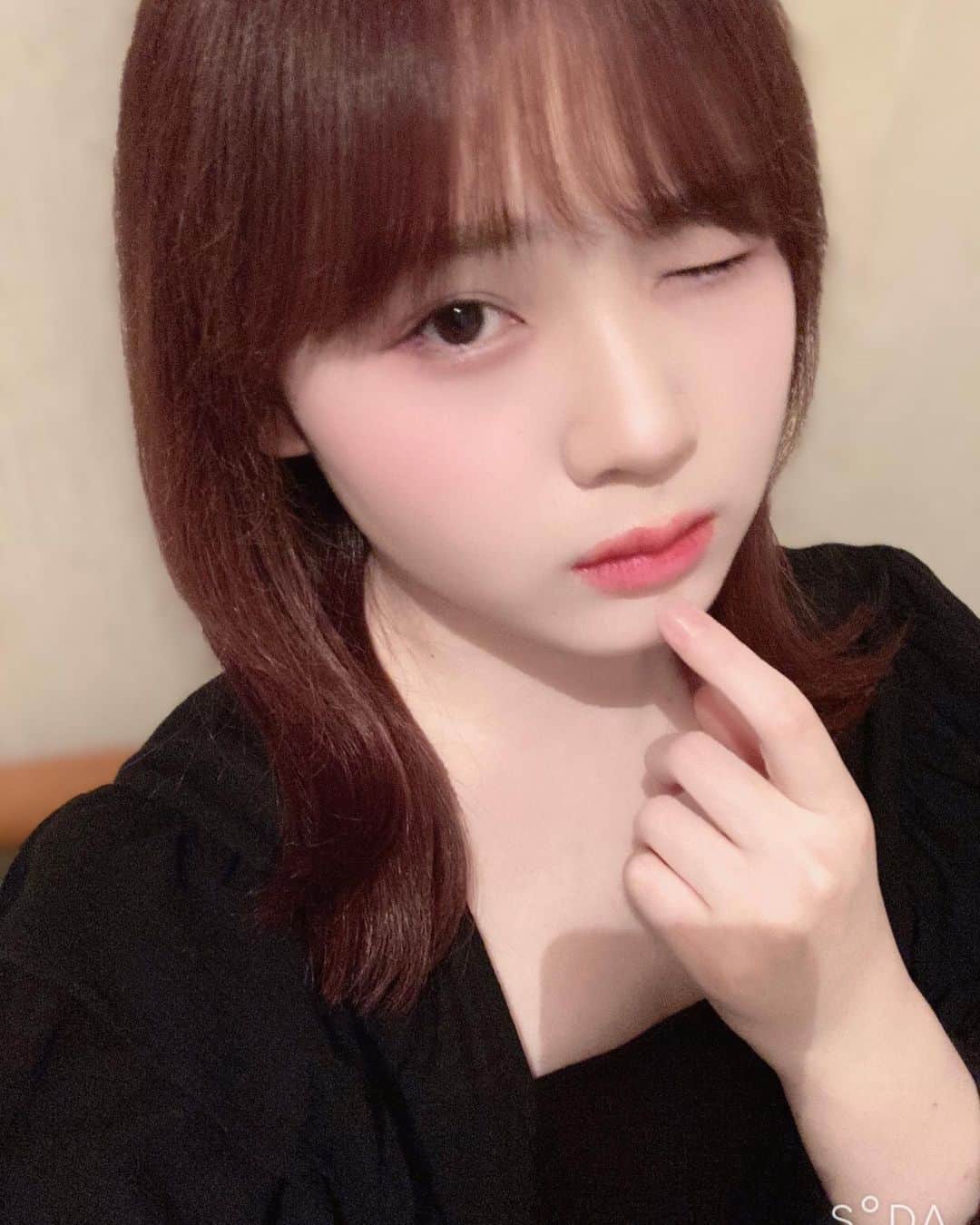 荒巻美咲のインスタグラム：「🍓🥛🍼」
