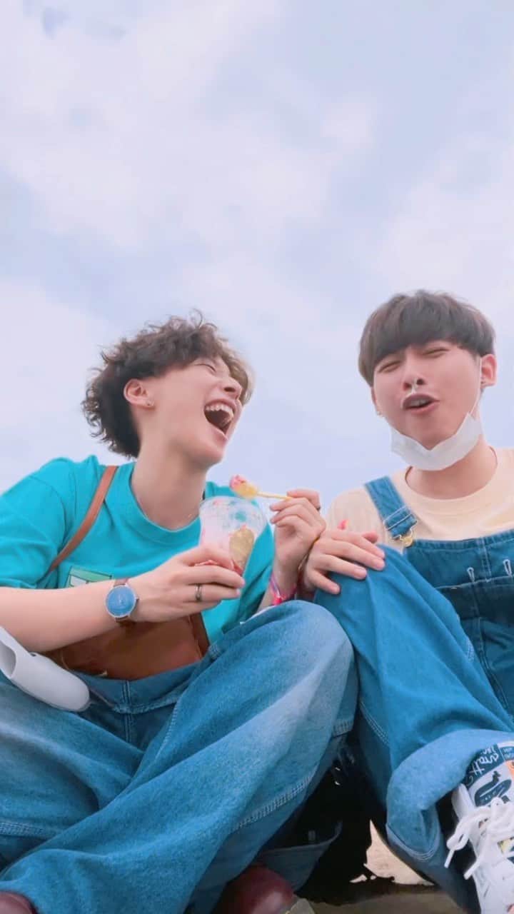 ひなたのインスタグラム：「サマソニ最高すぎた。いつか自分たちも大きなステージで…♡#砂浜ステージ#summersonic2022」
