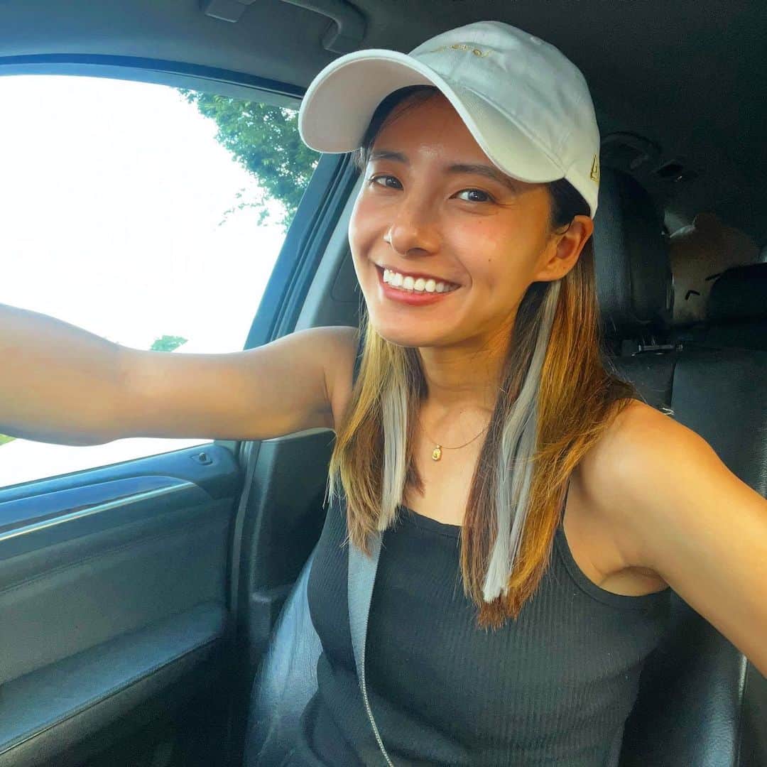 佐野千晃のインスタグラム：「最近運転する事が増えたから、、、うふふ  みんなに報告あるからね🤤  #natural #healthy #good #gilrs #gilr #cool #cute #ooted #selfie #self #face #スポーツ女子 #スポーツ #うふふ#報告 #車 #bmw #x5 #運転」