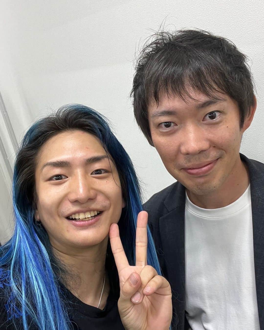 　株本祐己のインスタグラム：「コラボしました、来週公開です #レペゼン地球  #repezenfoxx  #dj社長」