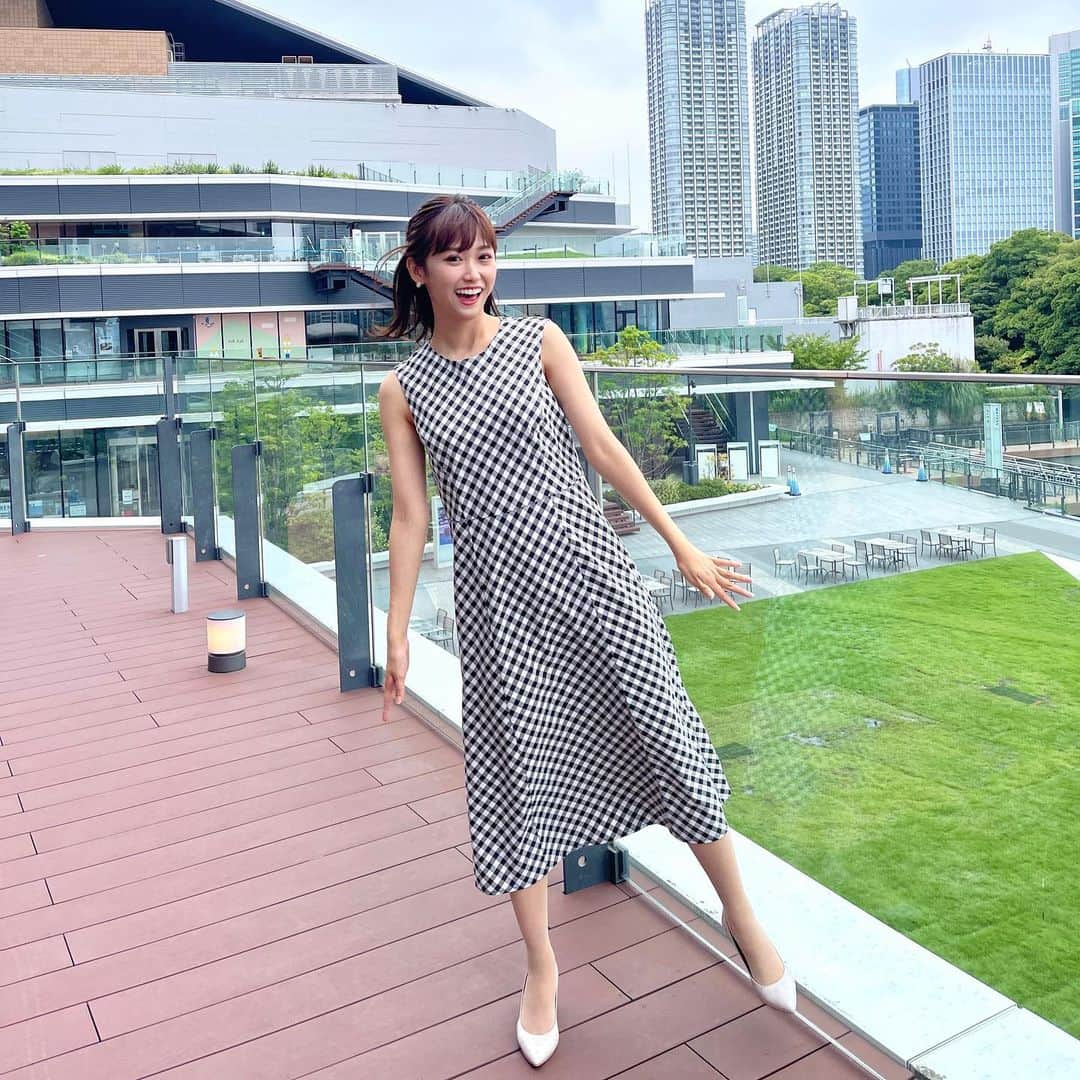 嶺百花のインスタグラム：「おはようございます！  今週は気象予報士の増田さんが夏休みの為、同じく気象予報士の山下ちゃんとお伝えしています😊  宜しくお願い致します！！ #thetime_tbs」