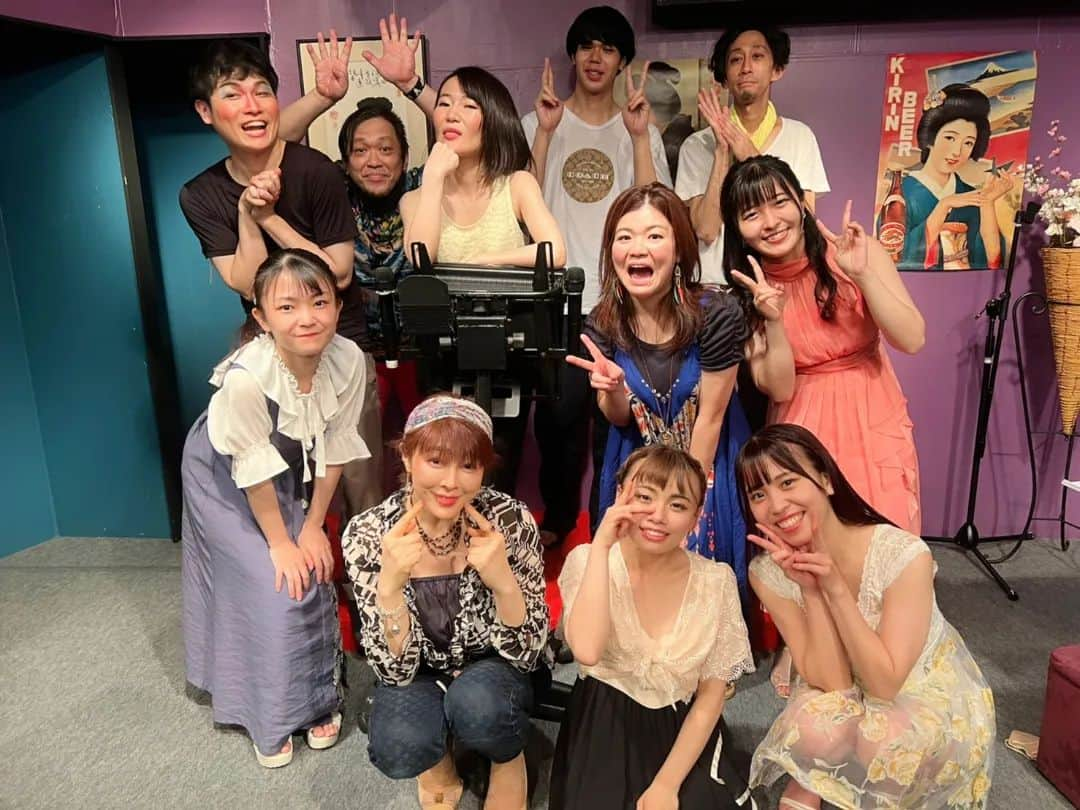 松坂南さんのインスタグラム写真 - (松坂南Instagram)「みんなとー🎵  #SKSN9 #ありがとうございました  #女優  #actress  #舞台女優」8月22日 9時18分 - minami_matsuzaka