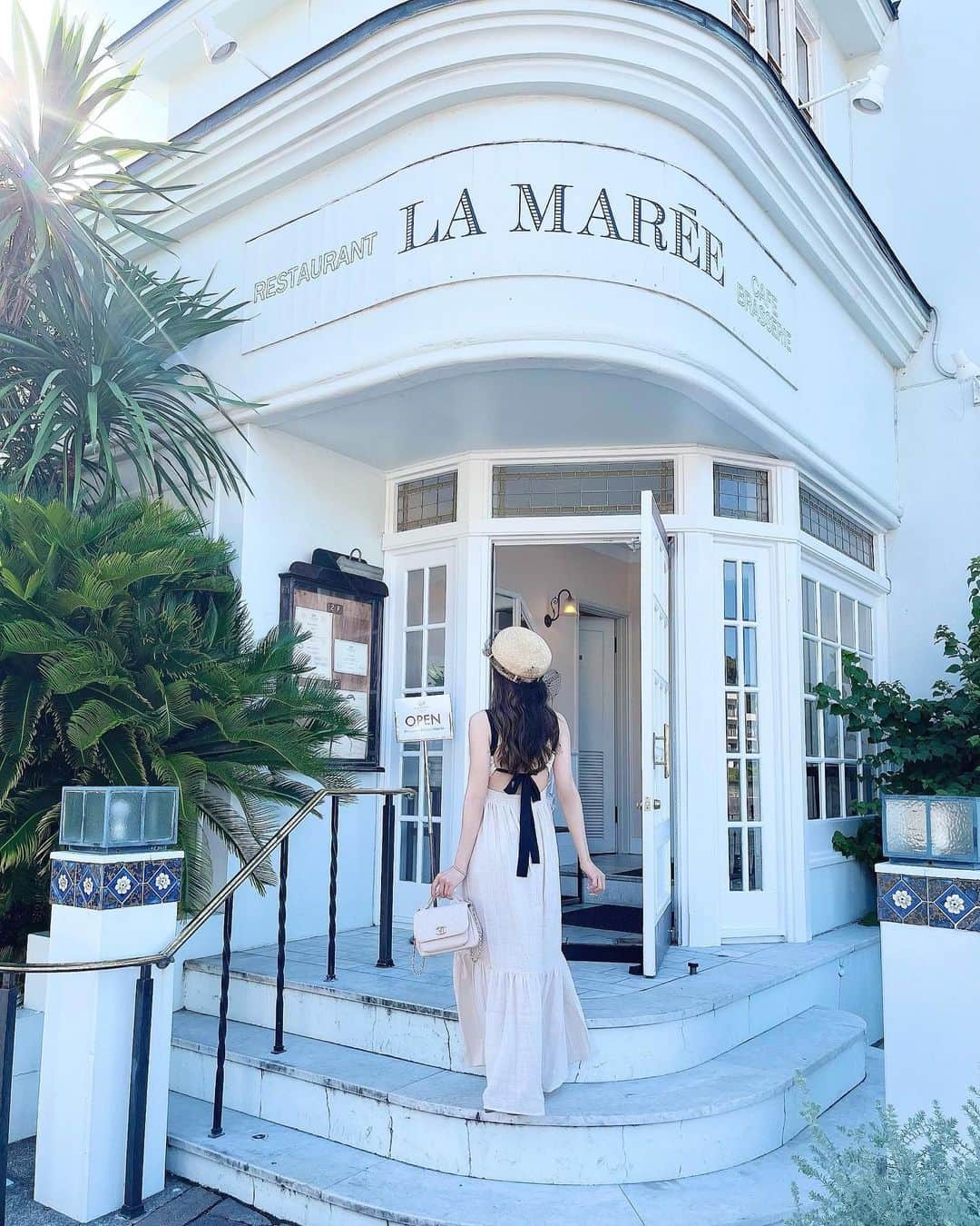 伴かなみのグルメインスタ