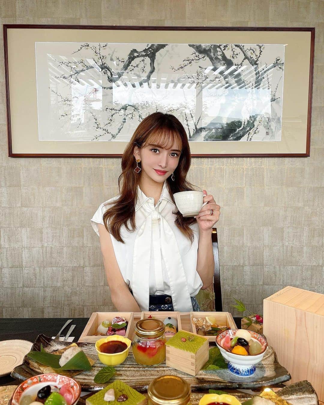 伊東亜梨沙のグルメインスタ