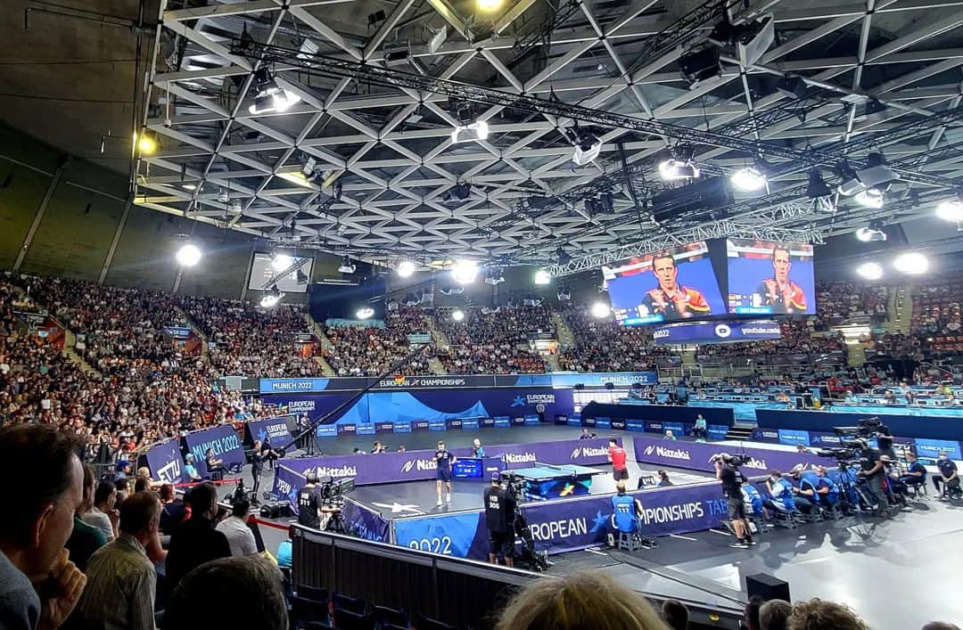 ガリア・ドボラクのインスタグラム：「This was my 18th #EuropeanChampionships but the first one behind the scenes and also the first one being part of the @european.championships 😮 It felt strange to not be playing but it is still amazing to be part of the game and belonging to the @ettu_official family 🏓 Great matches, fantastic city and outstanding atmosphere! 😍 #tabletennis #ettu #ettufamily @munich2022 #munich2022」